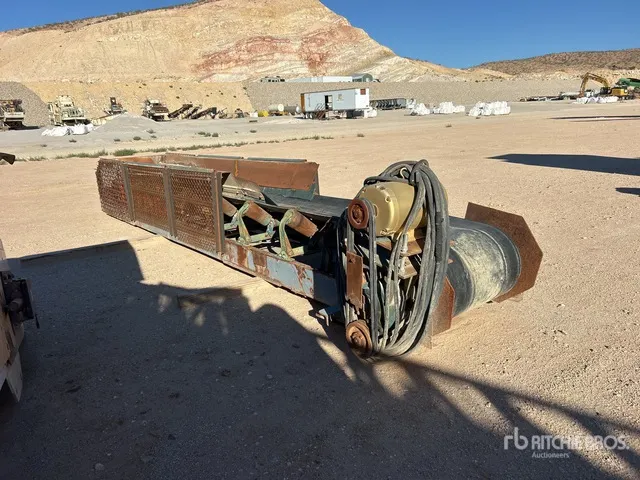 Stationary Transfer 24 in x 19 ft Belt Conveyor Belt