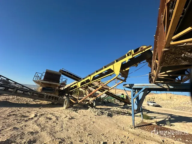 30 in x 78 ft Stacking Conveyor