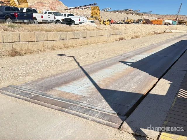 Cardinal 10 ft x 70 ft Truck Scale