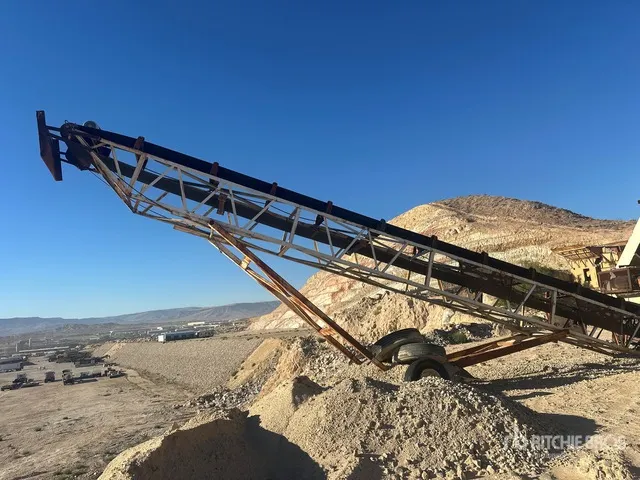30 in x 62 ft Radial Stacking Conveyor Belt
