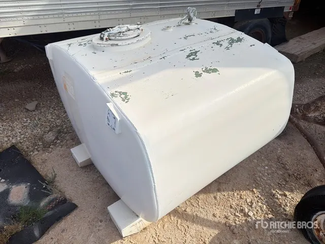 1978 Beta Systems 600 gal Skid Mounted Steel Gasoline Fuel Tank