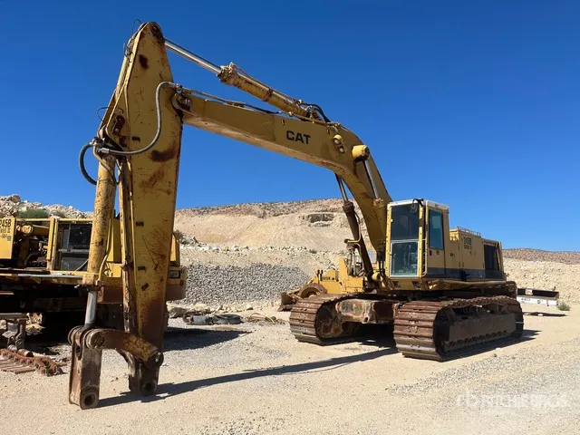 1993 Cat 245B Tracked Excavator