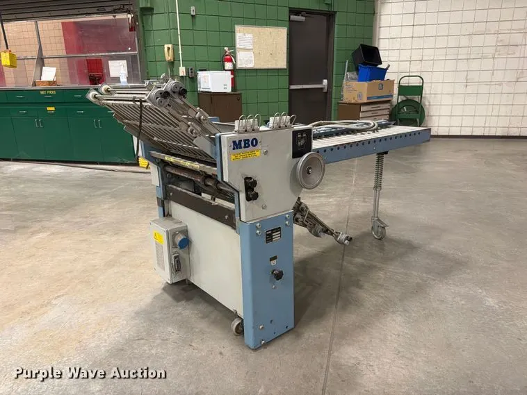MBO Binder & Co. T49-2-49/4 paper folding machine