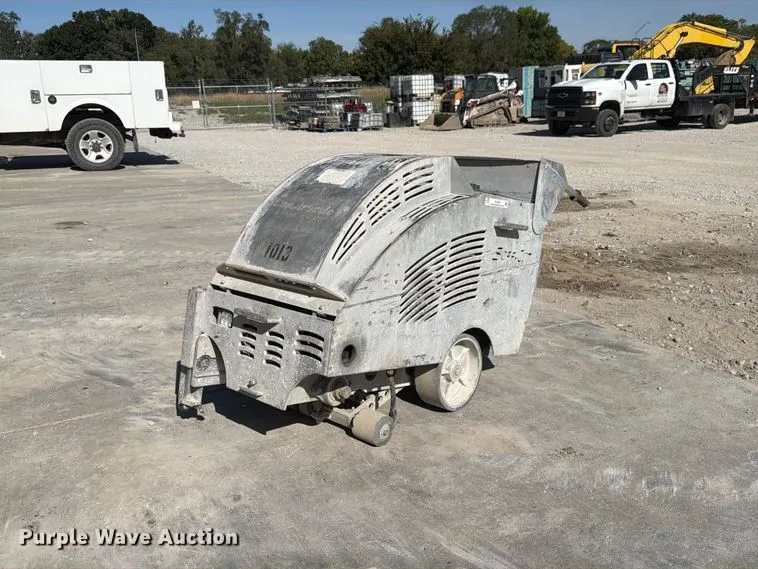 2005 Soff-Cut GX-4200 concrete saw