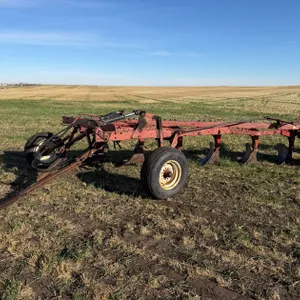 Lot 8
