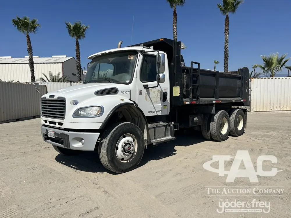 2017 Freightliner M2 106