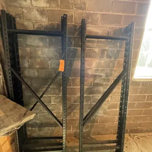 (5) Uprights