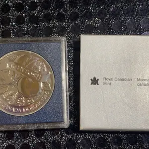 1996 Royal Canadian Mint McIntosh Dollar Coin, 500 Silver, 23.4g, in Case