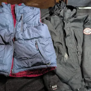 WindRiver Outfitting Reversible Vest and Helly Hansen Workwear Jacket, Both Size Medium