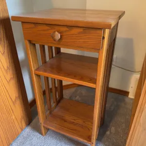 Mission-Style Oak Side Table With Drawer
