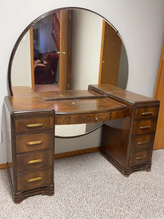 Art Deco Vanity with Mirror and Drawers