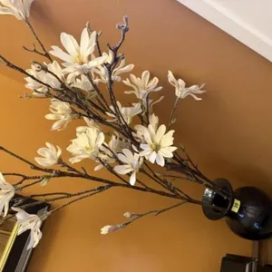 Floral vase