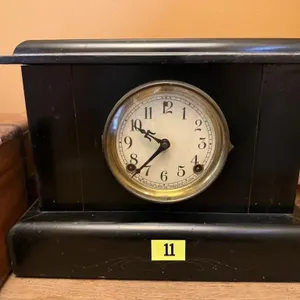 Sessions mantle clock