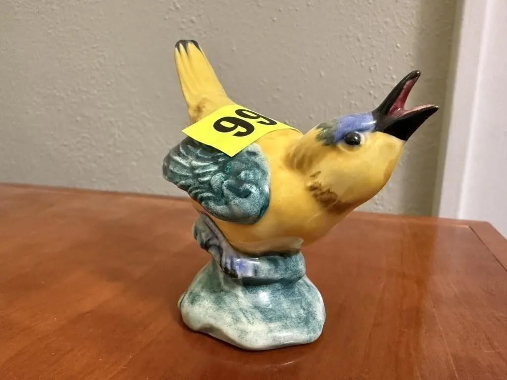 Stangl bird collectible