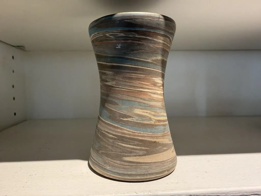 Pottery vase