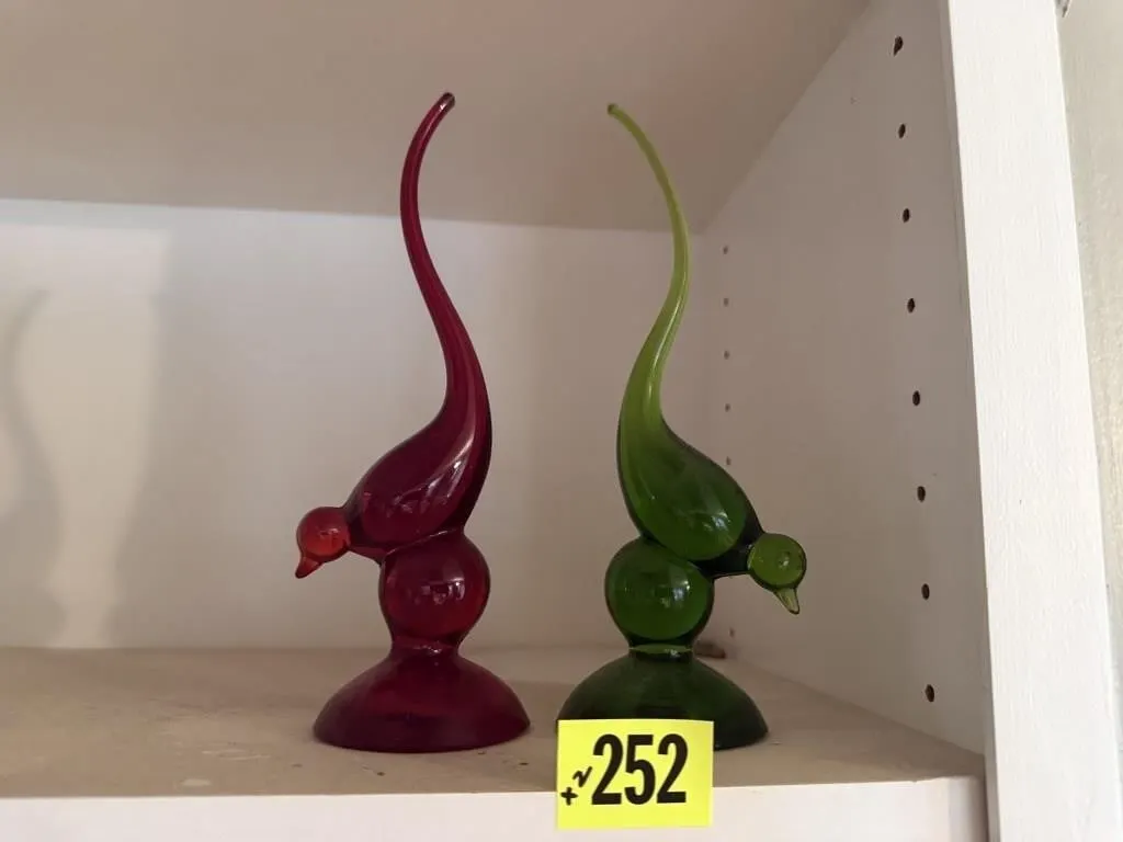 Glass bird sculptures (2)