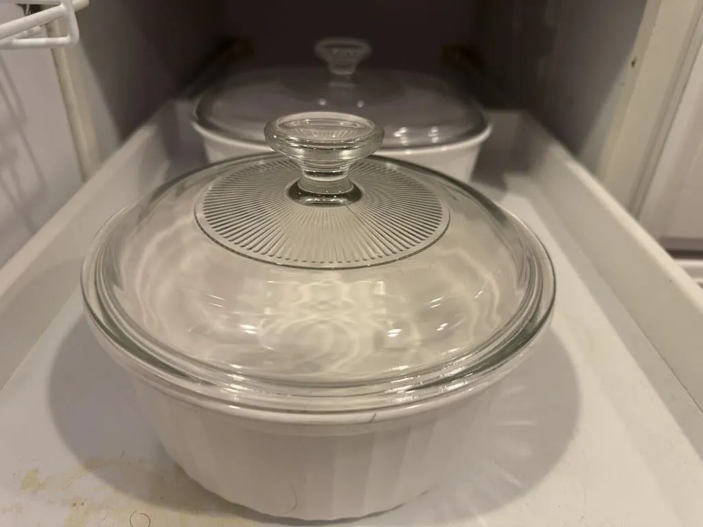 French White Corningware covered casserole dishes