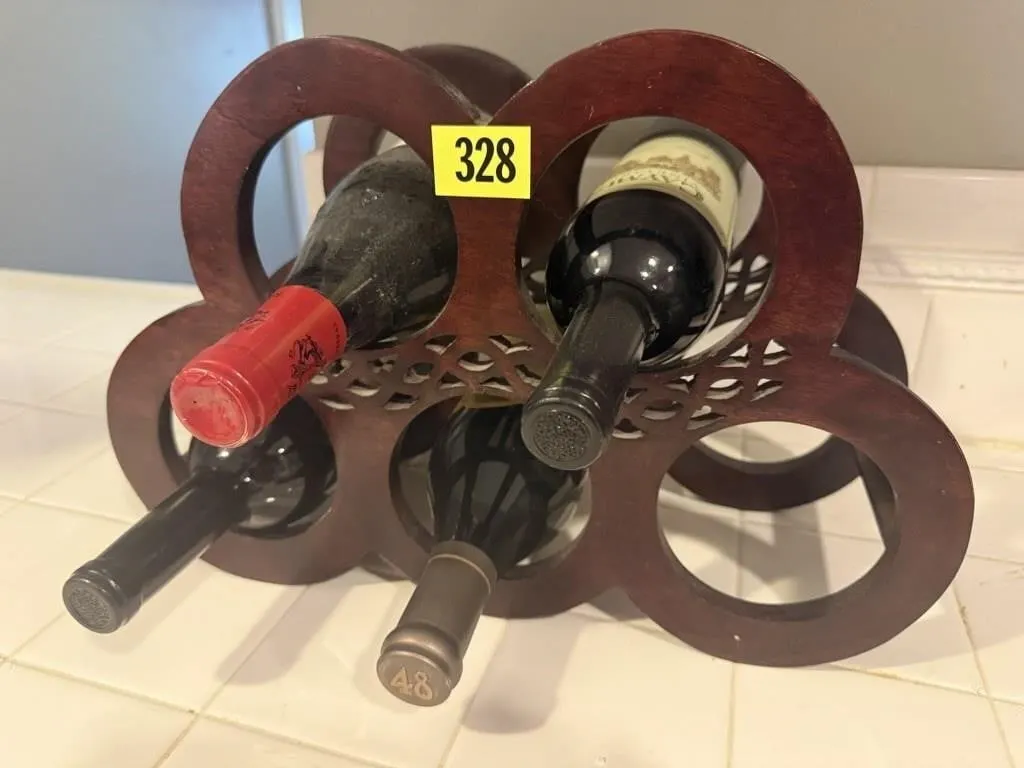 Countertop wine holder, bottles included