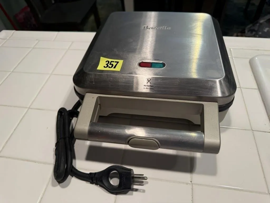 Breville stainless non-stick mini pie maker