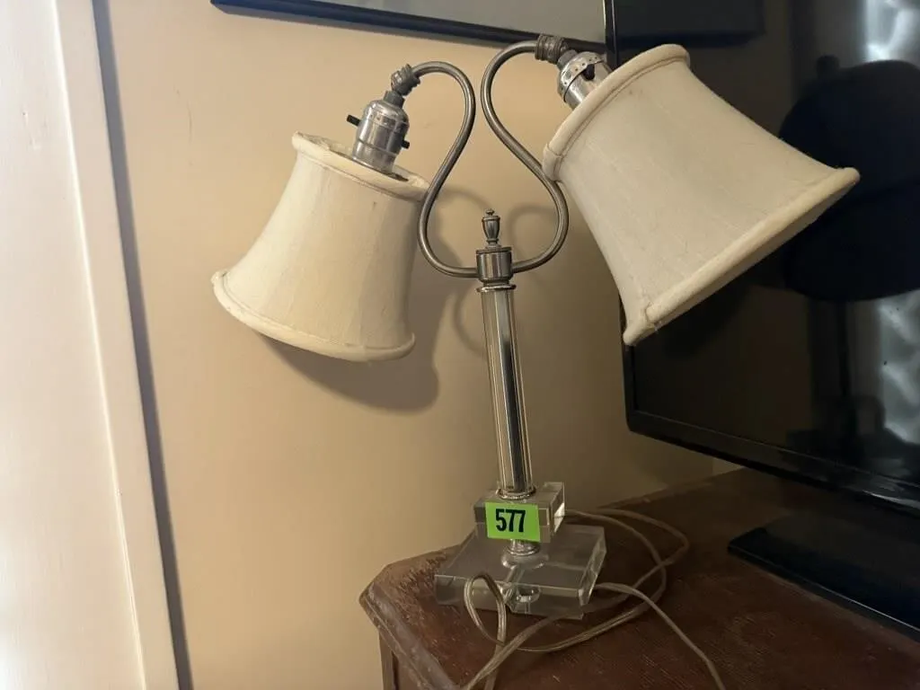 Vintage accent lamp