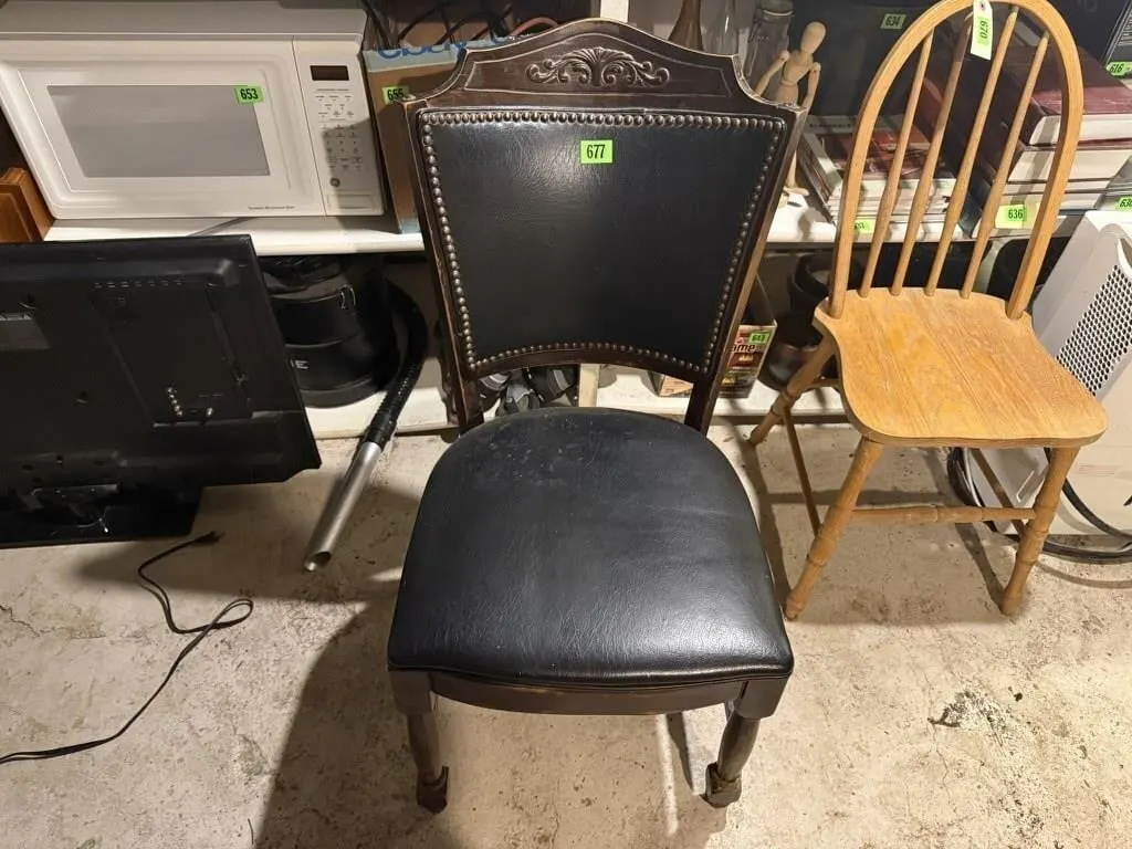 Black vinyl chair