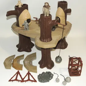 #28 Kenner 1983 Star Wars ROTJ Ewok Village +Ewoks