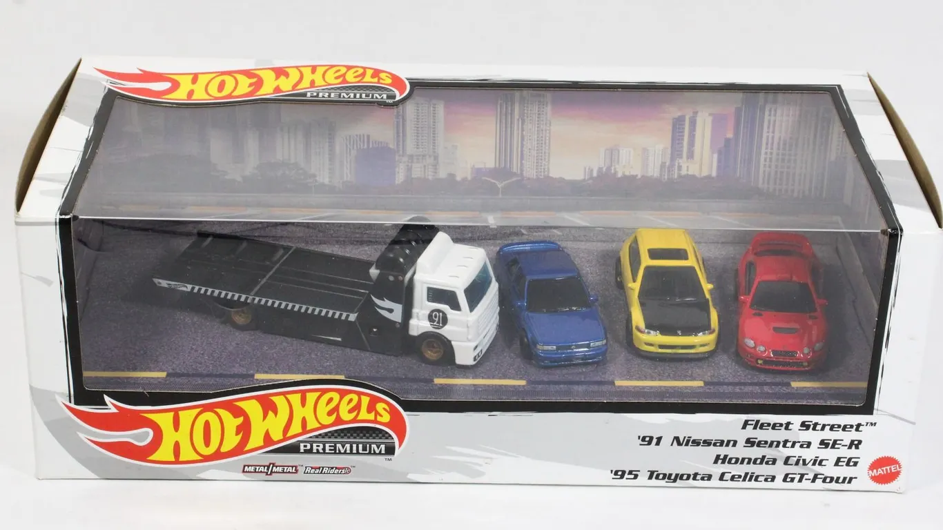 #218 Hot Wheels Premium Fleet Street Set 2022