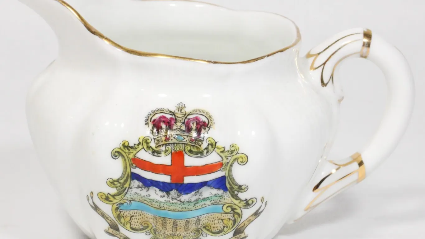 #315 Victorian Banff Alberta Jug 1800's Shelley