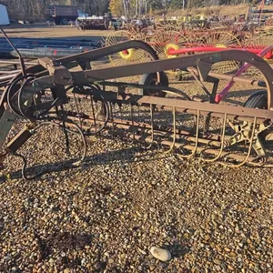 John Deere Side Delivery Hay Rake