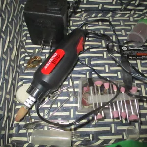 UNCLAIMED STORAGE:  WICKER BASKET C/W STEREO CABLE