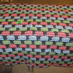 UNCLAIMED STORAGE:  NEW STAR WARS 42" X 42" BLANKET