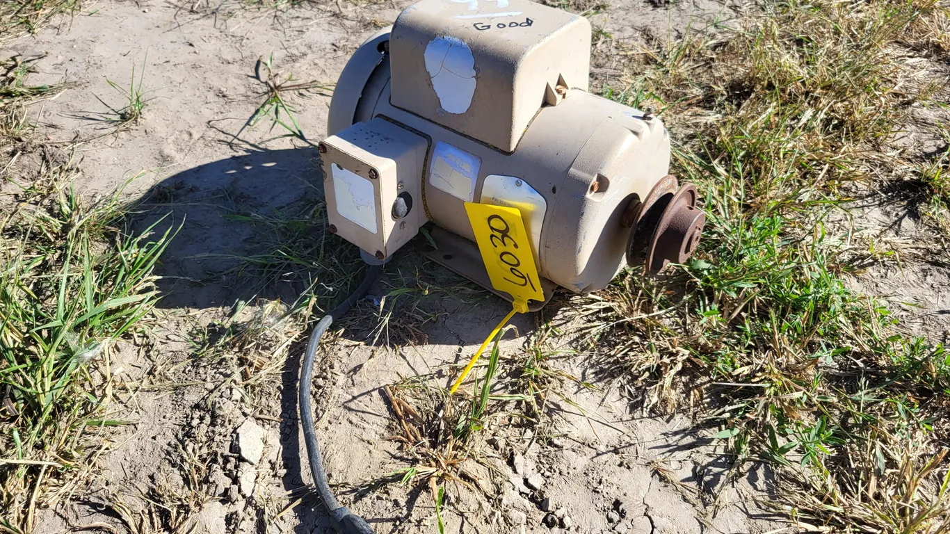 Baldor 1½ HP Electric Motor