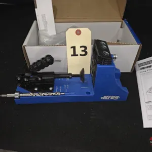 LIKE NEW Kreg K4 Pocket-Hole Jig K4B � Complete