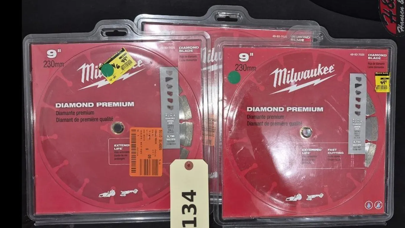 (3) NEW Milwaukee 9 in. DIAMOND MAX Blades