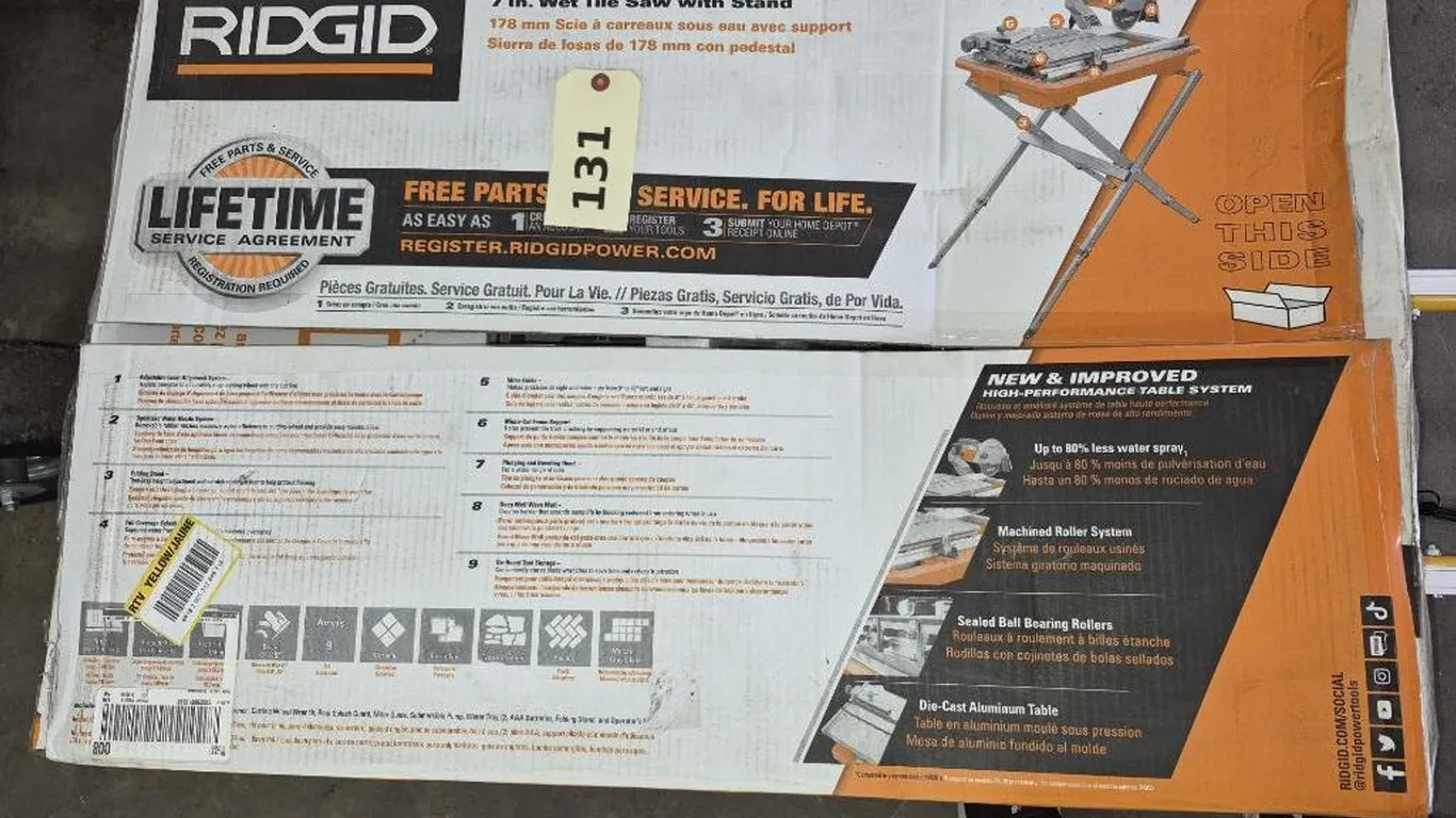 NEW RIDGID 7 in. Wet Tile Saw with Stand