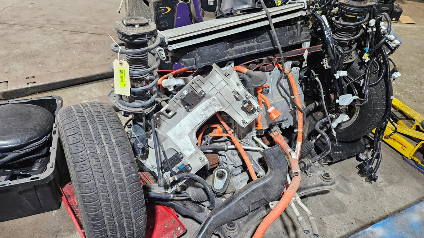 Nissan Electric Motor with Front End