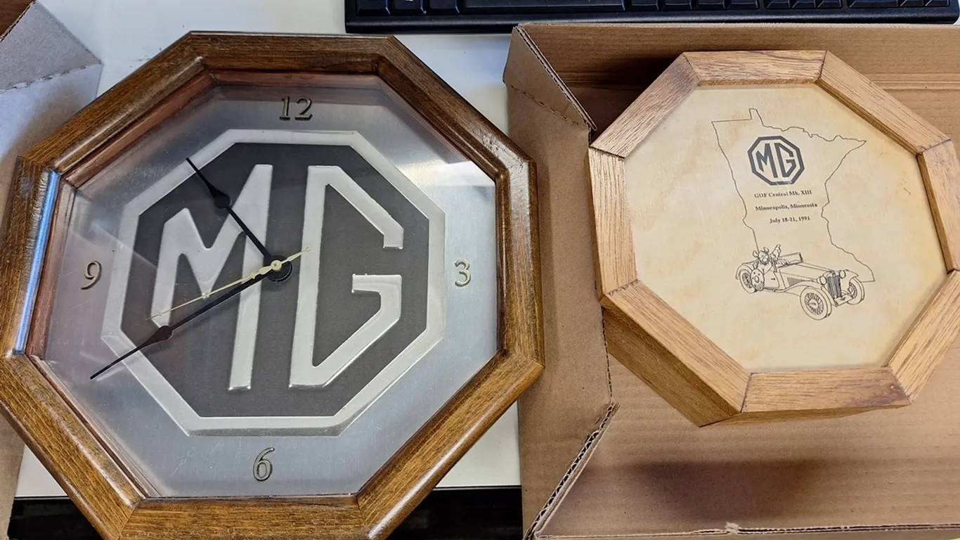 MG 12" Clock, Wood Box