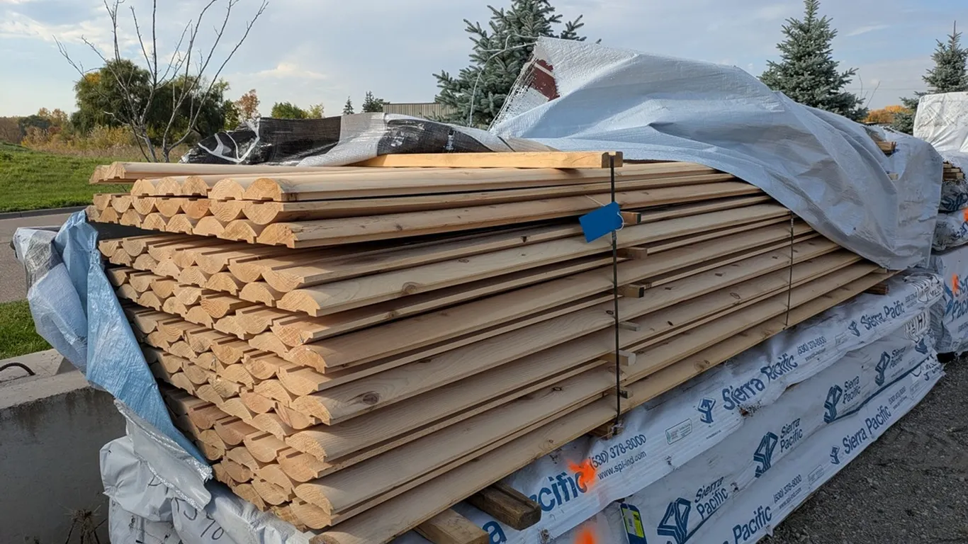 Cedar 2"x6" Half Log, 112 - 12' Lengths, 1344 Linear Feet, 546 Sq. Ft.