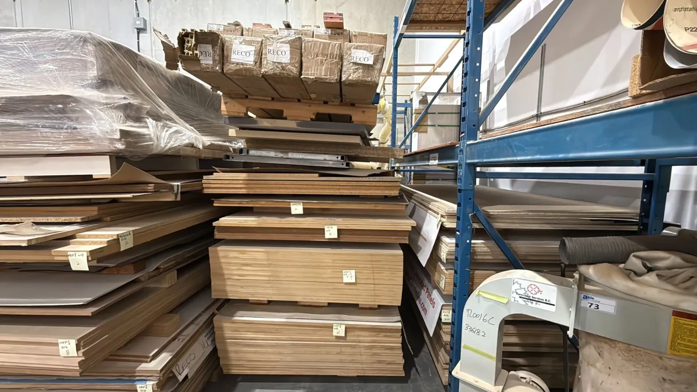 LARGE GROUP OF ASSORTED SIZED MDF PLYWOOD SHEETS, MOSTLY FINISHED, ASSORTED SIZES, ASSORTED FINISH,