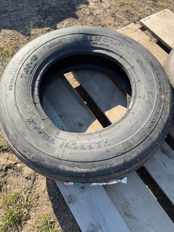 UNUSED tire 7.60-15