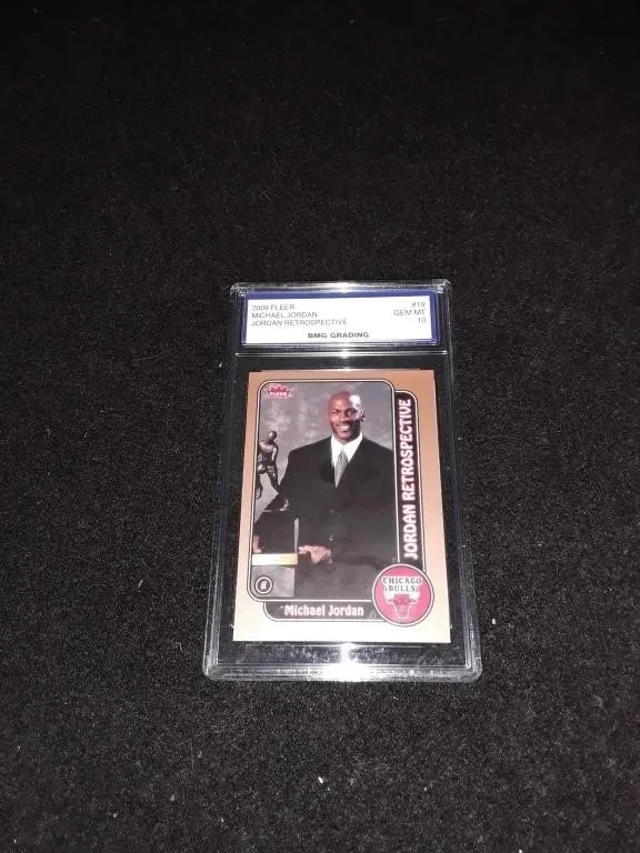 2009 Fleer Michael Jordan #19 GEM MT 10