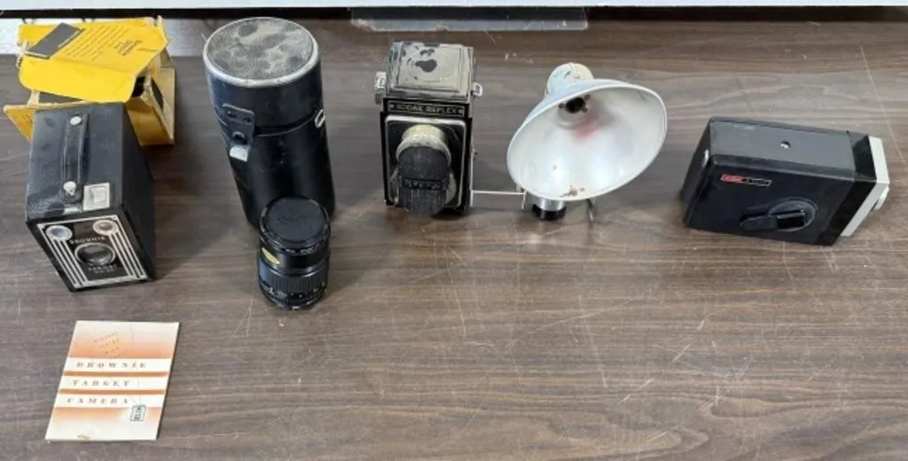 Canon Camera Lense, Brownie Target Six-20,