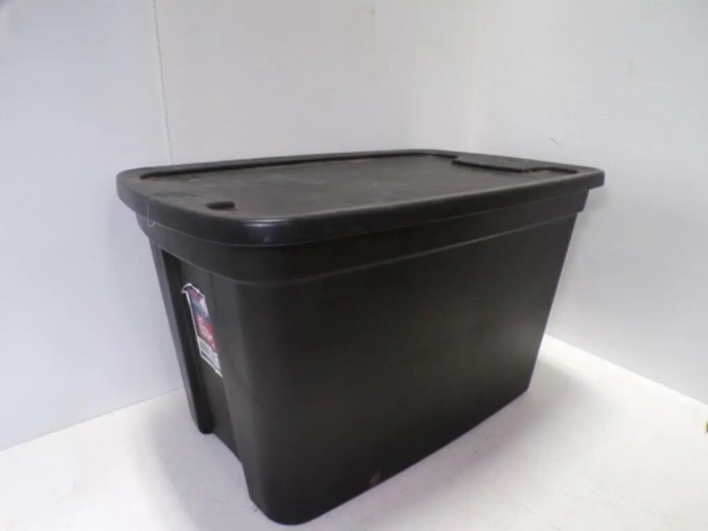 Single 20 Gallon Storage Tub w/Lid