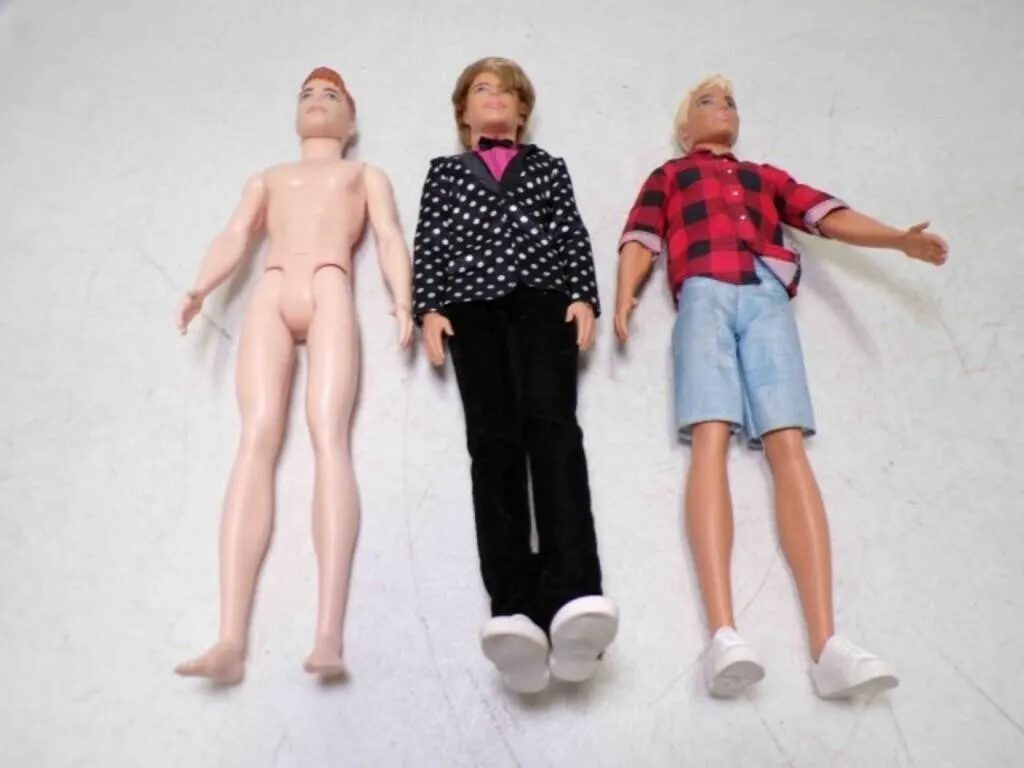 3 Ken Barbie Dolls