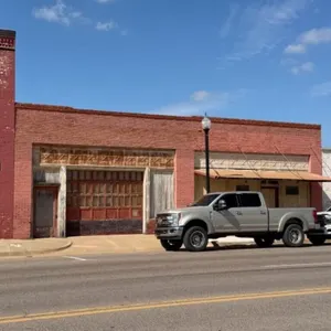 Hennessey Main Street * Downtown * Investment