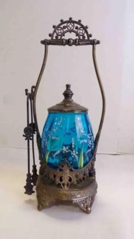 Beautiful Antique Victorian Pickle Castor w/Tong