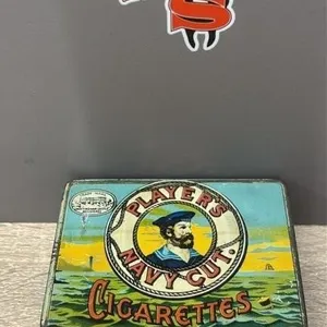 Player�s Navy Cut Cigarette Tin.