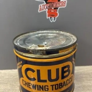 Club Chewing Tobacco Tin w/Contents.