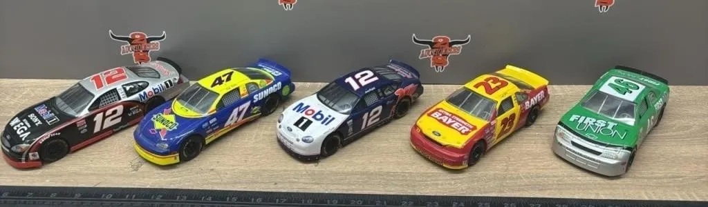 1:64 Asst. Collectible Race Cars.