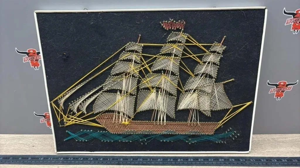 String Art 20�x14�. *NO SHIPPING